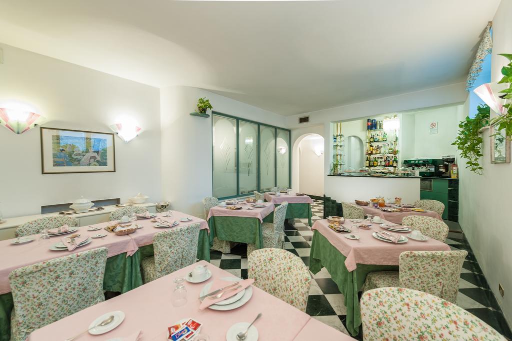 Hotel Villa Giulia Tortona Zewnętrze zdjęcie