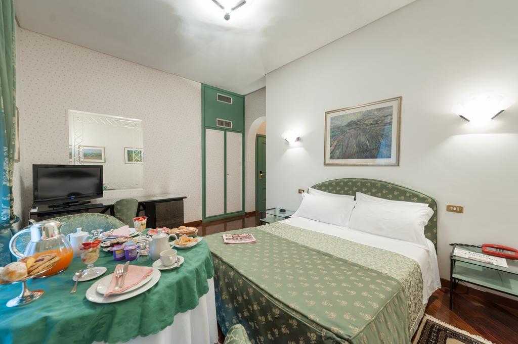 Hotel Villa Giulia Tortona Zewnętrze zdjęcie